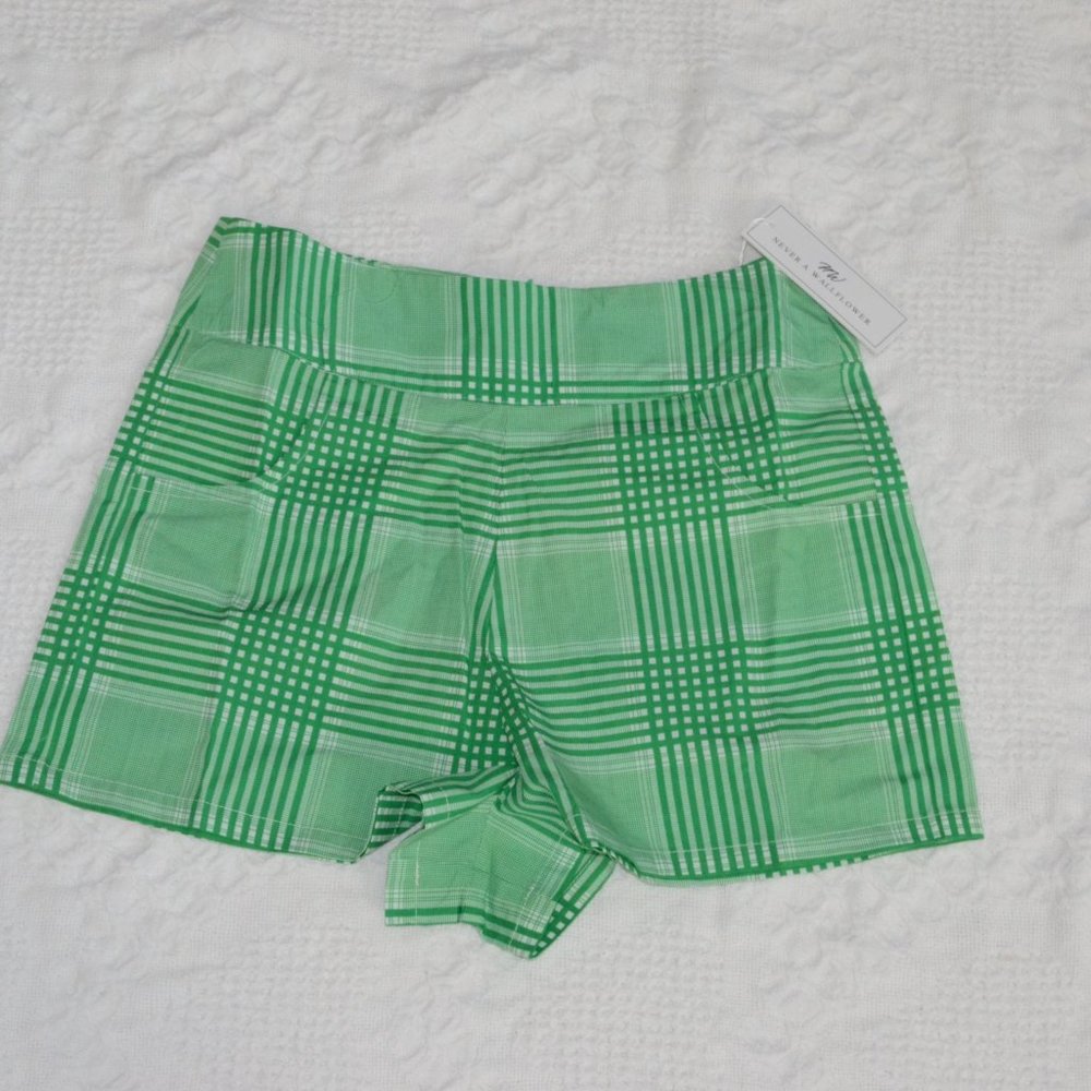Never a Wallflower Green Plaid High Waisted Shorts XS